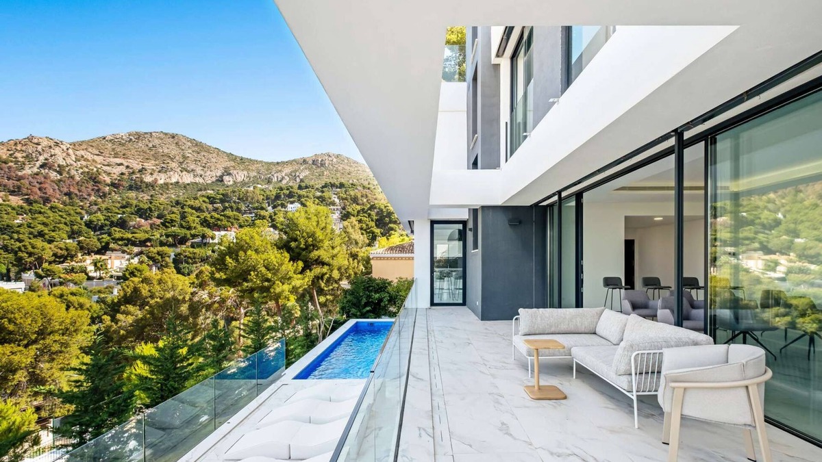 Pinares de San Anton Villa | Villas Pinares de San Antón - Villa with Sea View