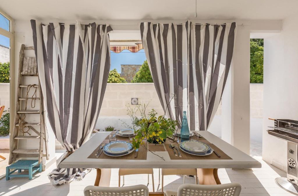 Maruggio House | Villetta Boschetto by BarbarHouse