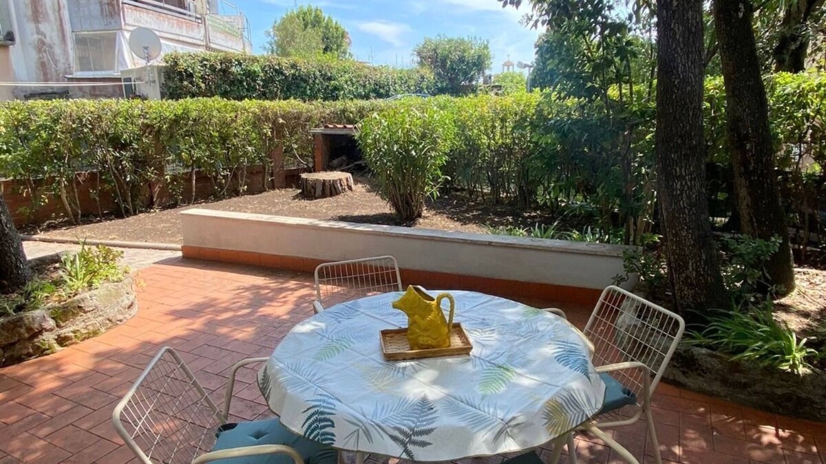 Anzio Villa | Villetta con Giardino a due Passi dal Mare