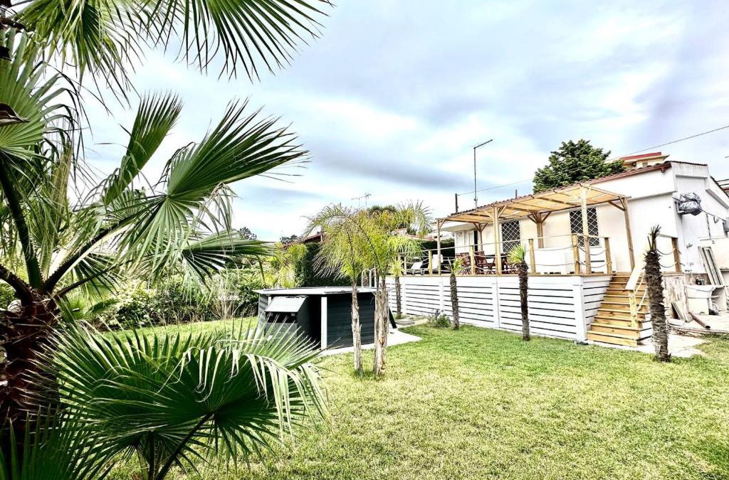 Scala di Furno Apartment | Villetta con piscina 300 metri dal mare ‘le dune’