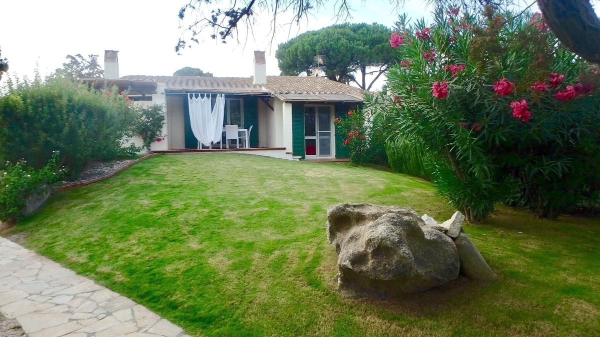 Notteri House | Villetta on the beach of Porto Giunco (Notteri). ITALIANO/ENGLISH/FRENCH