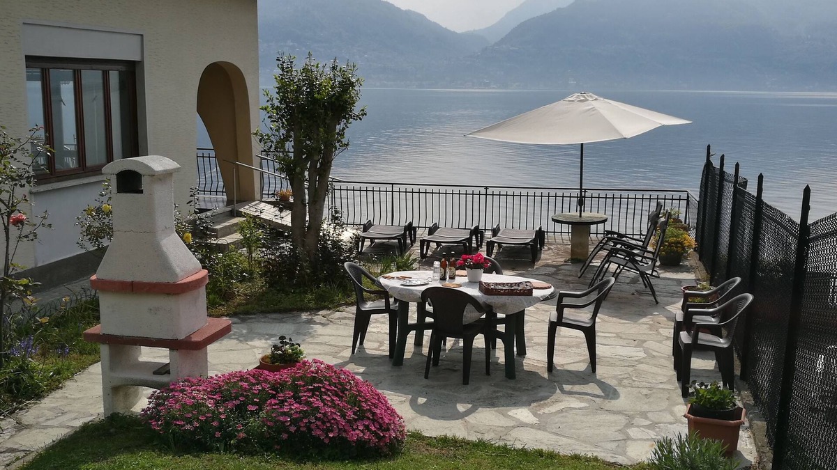 San Siro House | Villino Maria Breathtaking View Como Lake, no architectural barriers, elevator