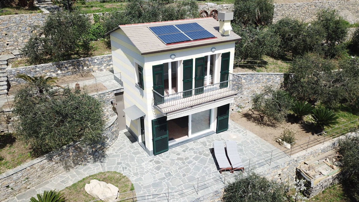 Zoagli House | Villino Olivia - among olive trees with a view of Portofino and Tigullio Gulf