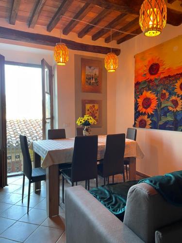 Prata Apartment | Vincent van Gogh Dolce Vita