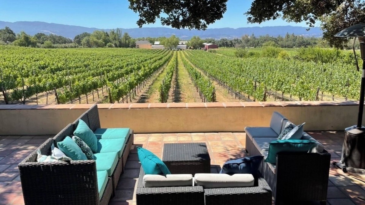 Santa Ynez House | Vineyard Home for the Art Lover