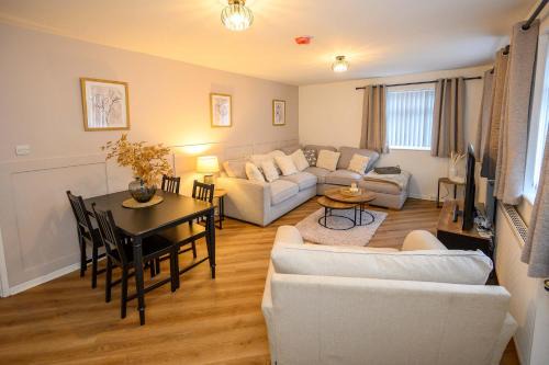 Gelligaer House | Vinmar Very Special Bungalow In Charming Area Of Wales By STAE-Homes