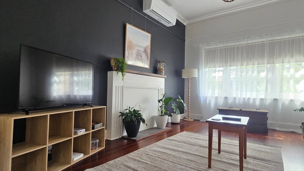 Port Lincoln Cottage | Vintage Coastal Cottage