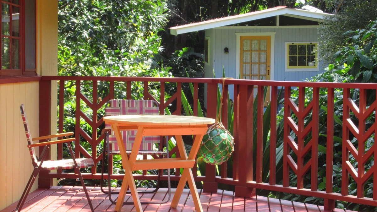 Honokaa Other | Vintage Farmhouse and Botanical Garden