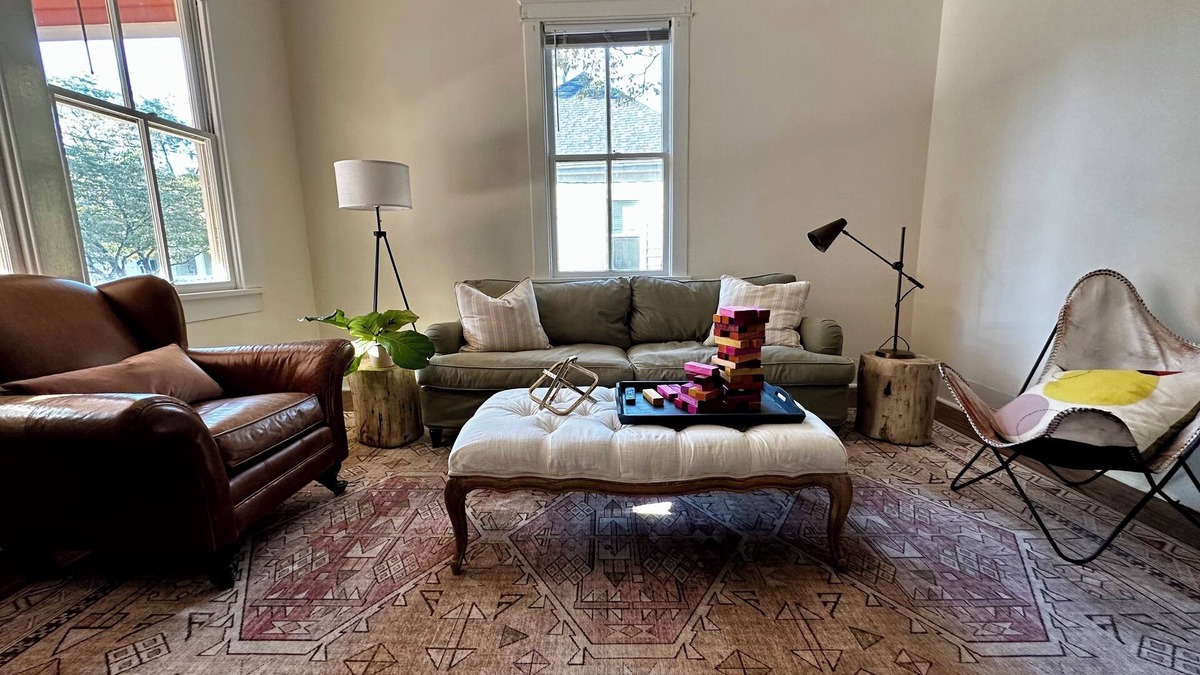 Sumter House | Vintage Haven: Historic Bungalow Retreat