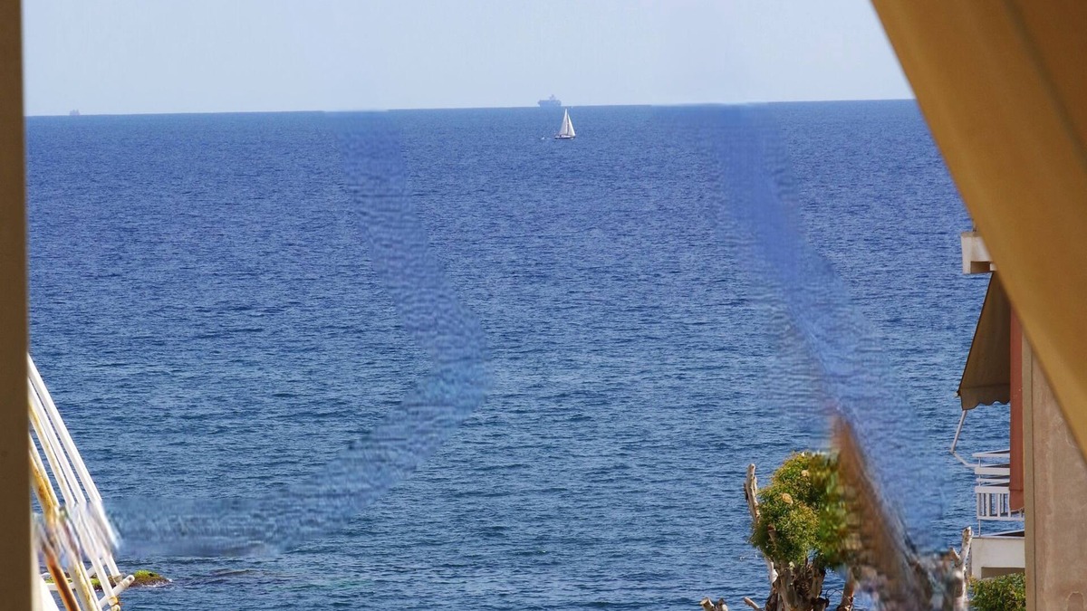 Peiraiki Apartment | Violeta's Seaview Apartment in Piraeus