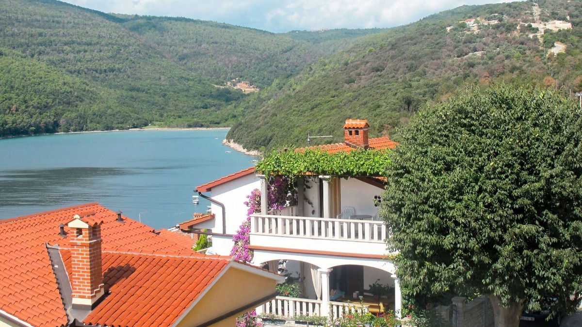 Duga Luka Apartment | Violetta by Interhome