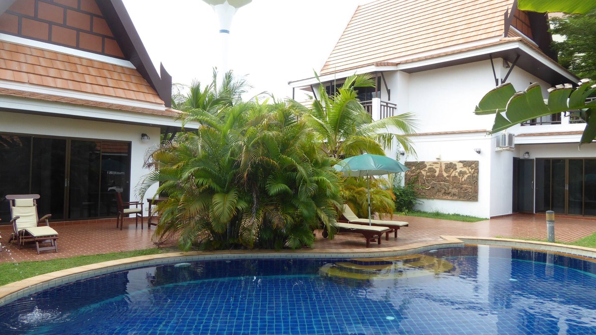 Rayong Villa | VIP Chain Resort Pool Villa