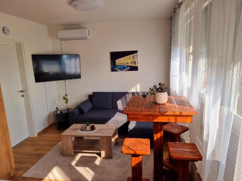 Virovitica Apartment | Virka - studio apartment - SELF CHECK IN