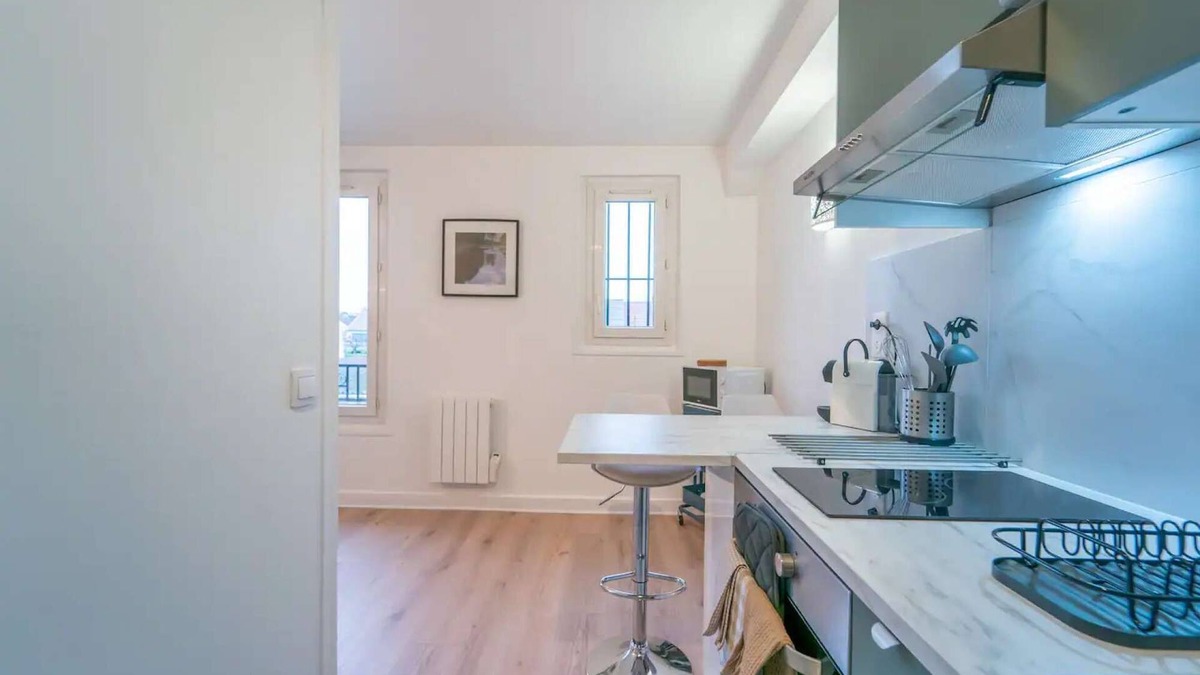 Port-Aviation Apartment | ViryZen 30 minutes from Paris