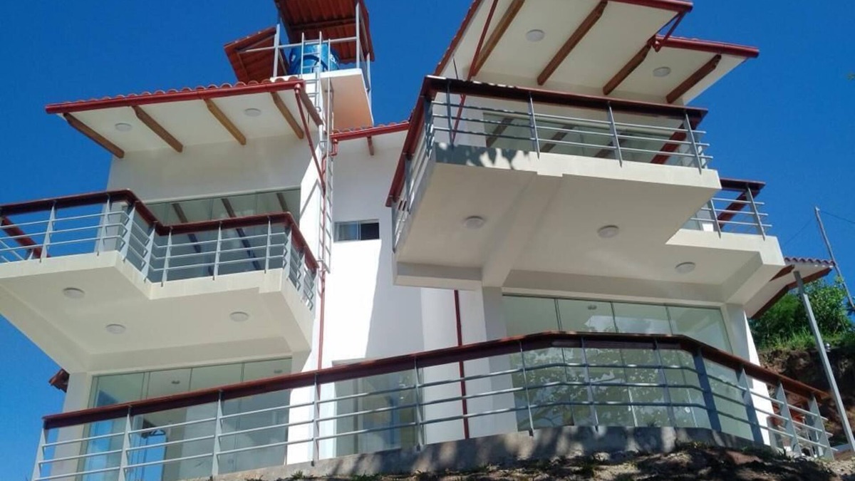 La Banda de Shilcayo House | Vista Escalera Lodge