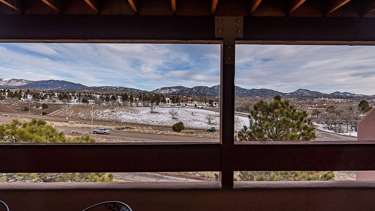 Santa Fe Condo | Vista La Sierra