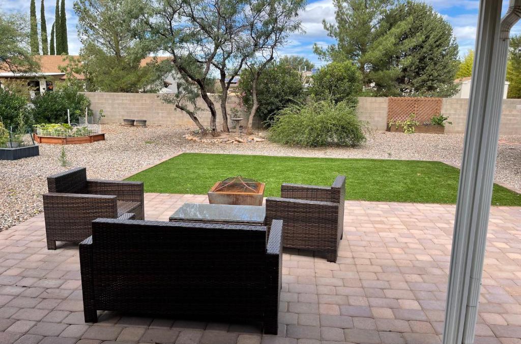Sierra Vista House | Vista Retreat - Country Club Estates