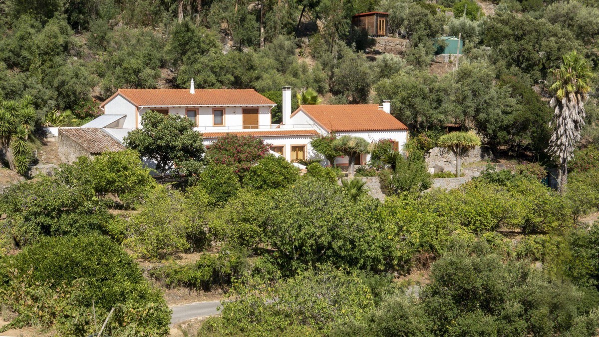 Barracao Villa | Vivenda Bouganvilla, views over the Algarve coast