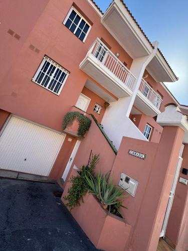 San Isidro House | Vivienda vacacional Lomada