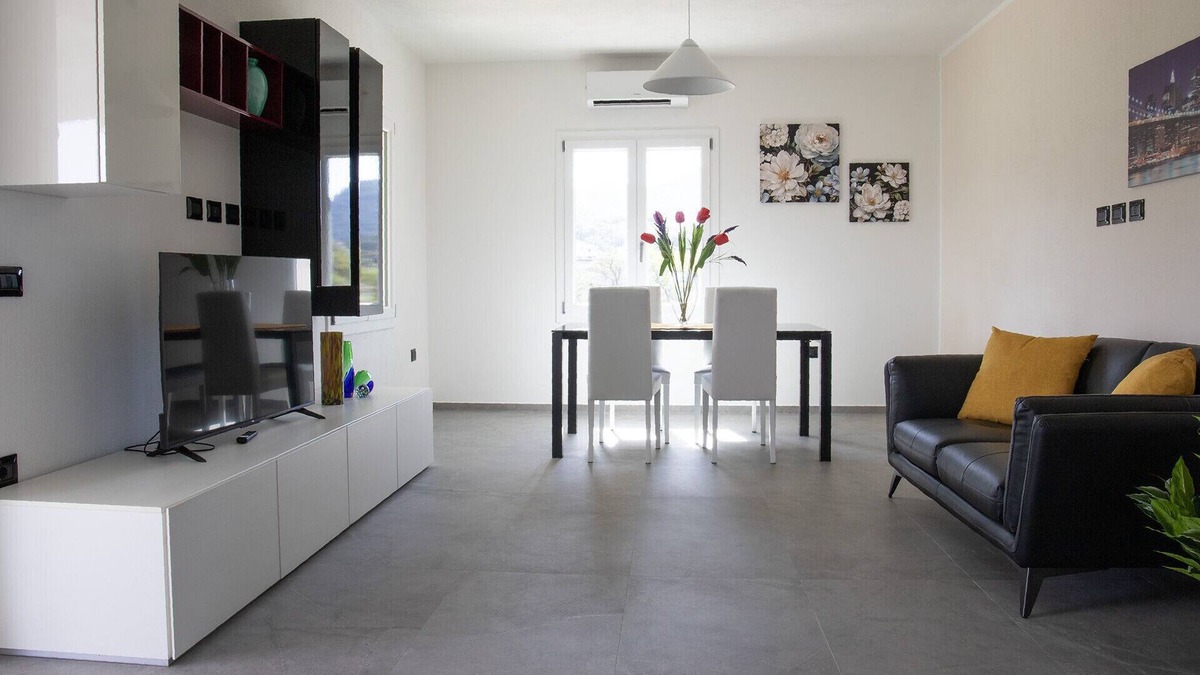Monti Apartment | VivimiHome - Monti House