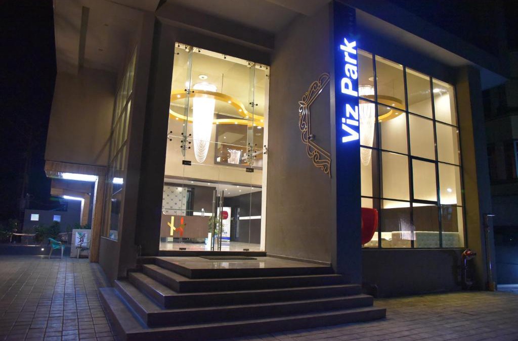 Anand Hotel | Viz Park Hotel