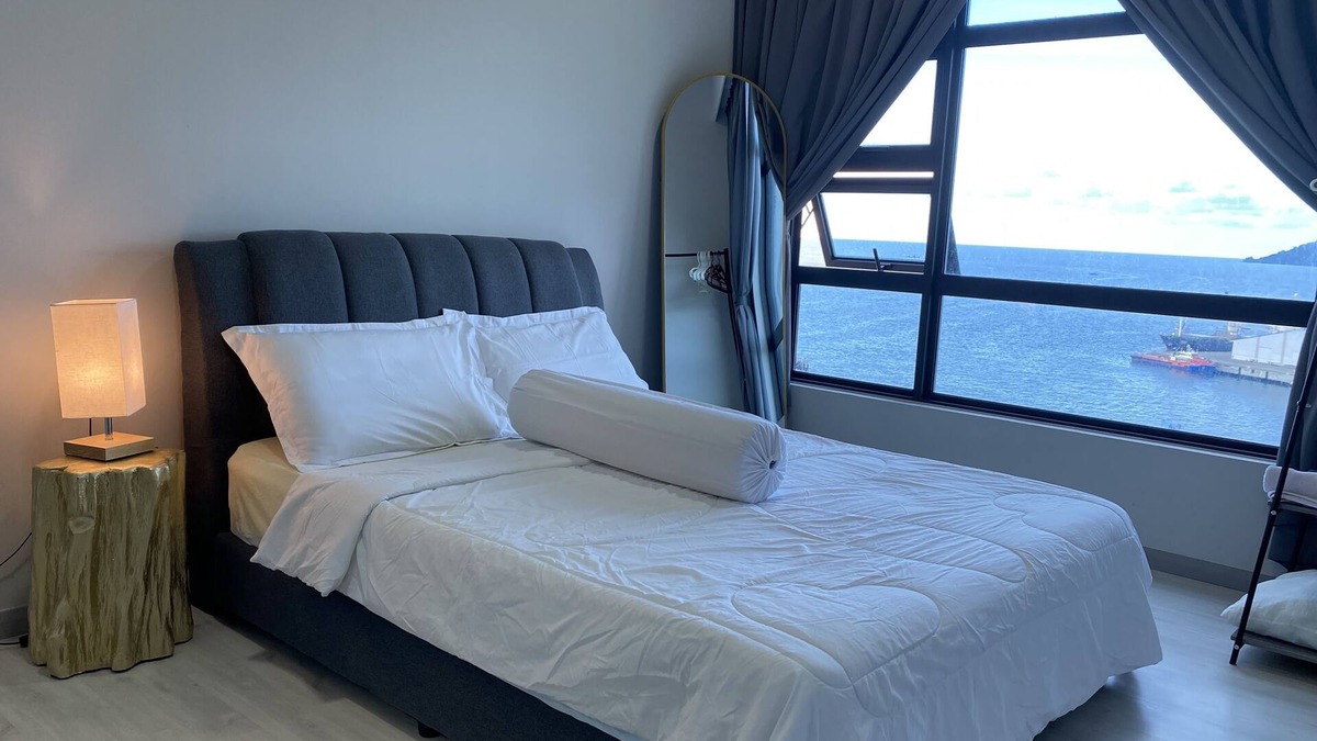 Downtown Kota Kinabalu Condo | Vm Condo Seaview at Jesselton Quay