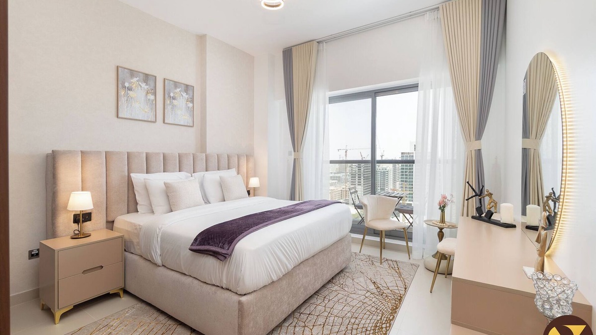 Jumeirah Village Circle Apartment | Vogue Jeewar 13th floor JVC joging Track