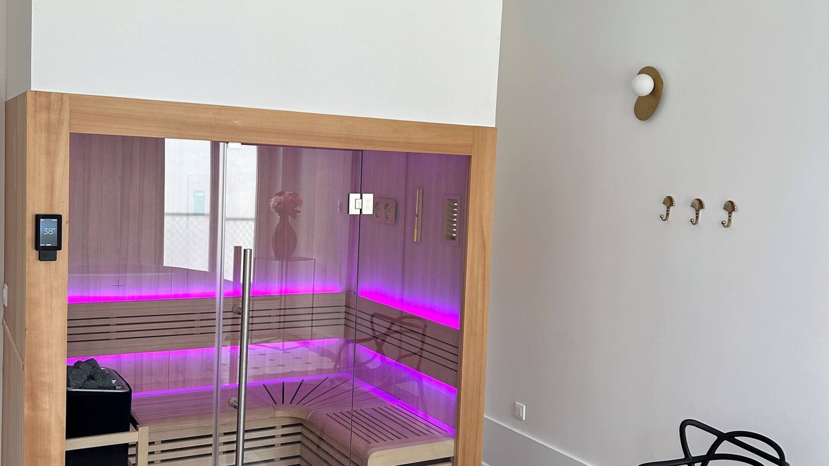 Epinal Apartment | "Vosges en ville" duplex sauna apartment, wellness area in the heart of Epinal
