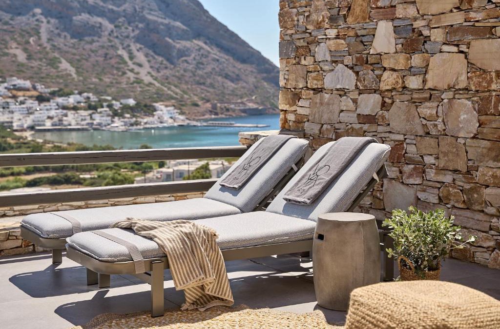 Kamares Bed & Breakfast | Voya Sifnos Mindful Stay