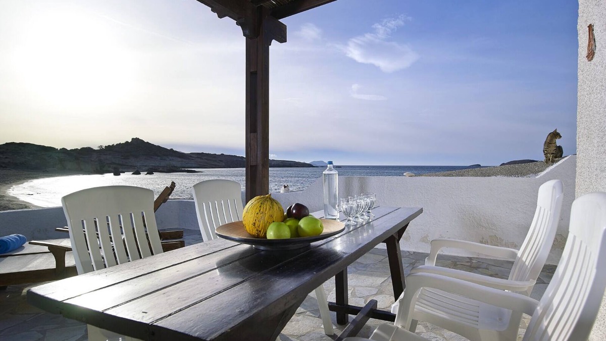 Pachena Apartment | Vrahos house on the beach