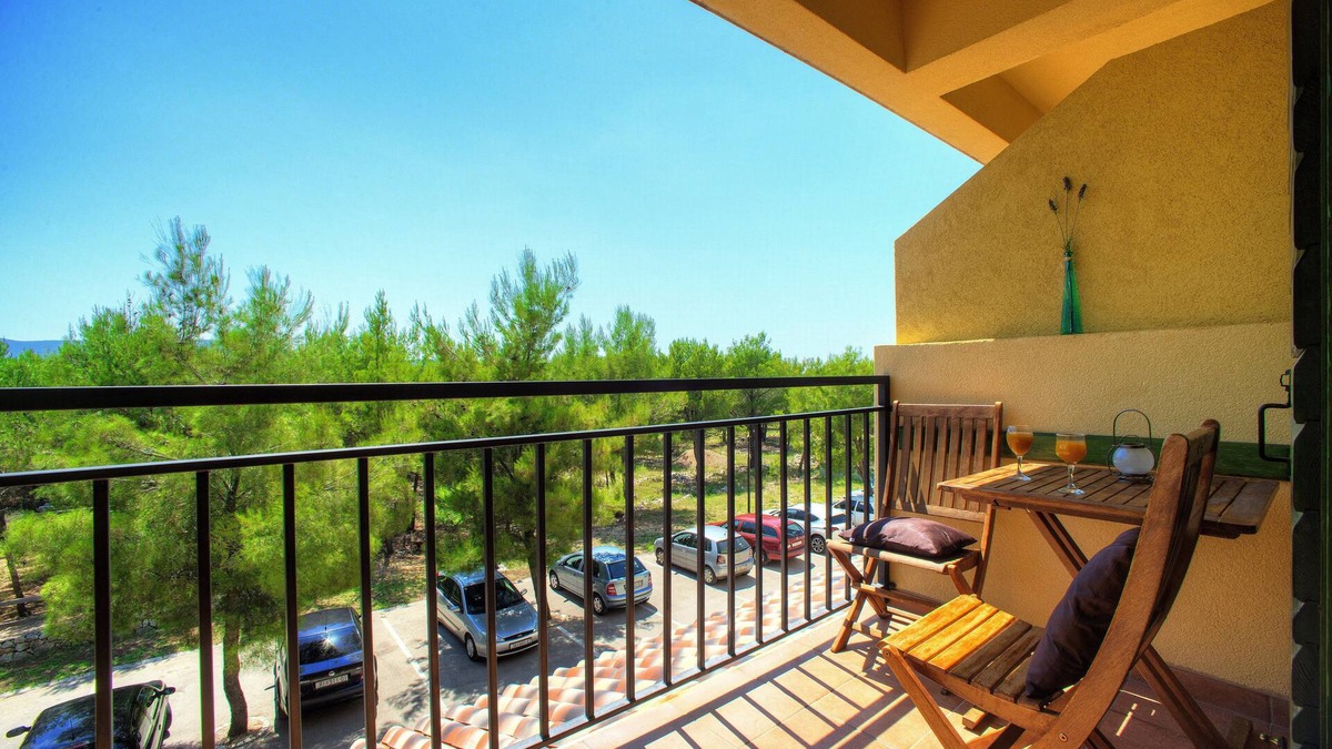 Lozovac Hotel | Vrata Krke Hotel