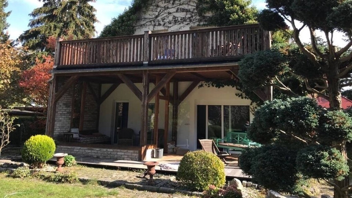 Blankenfelde Apartment | Vrbo Property