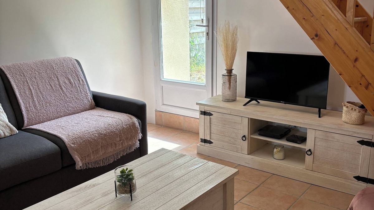 Chef-du-Pont House | Vrbo Property