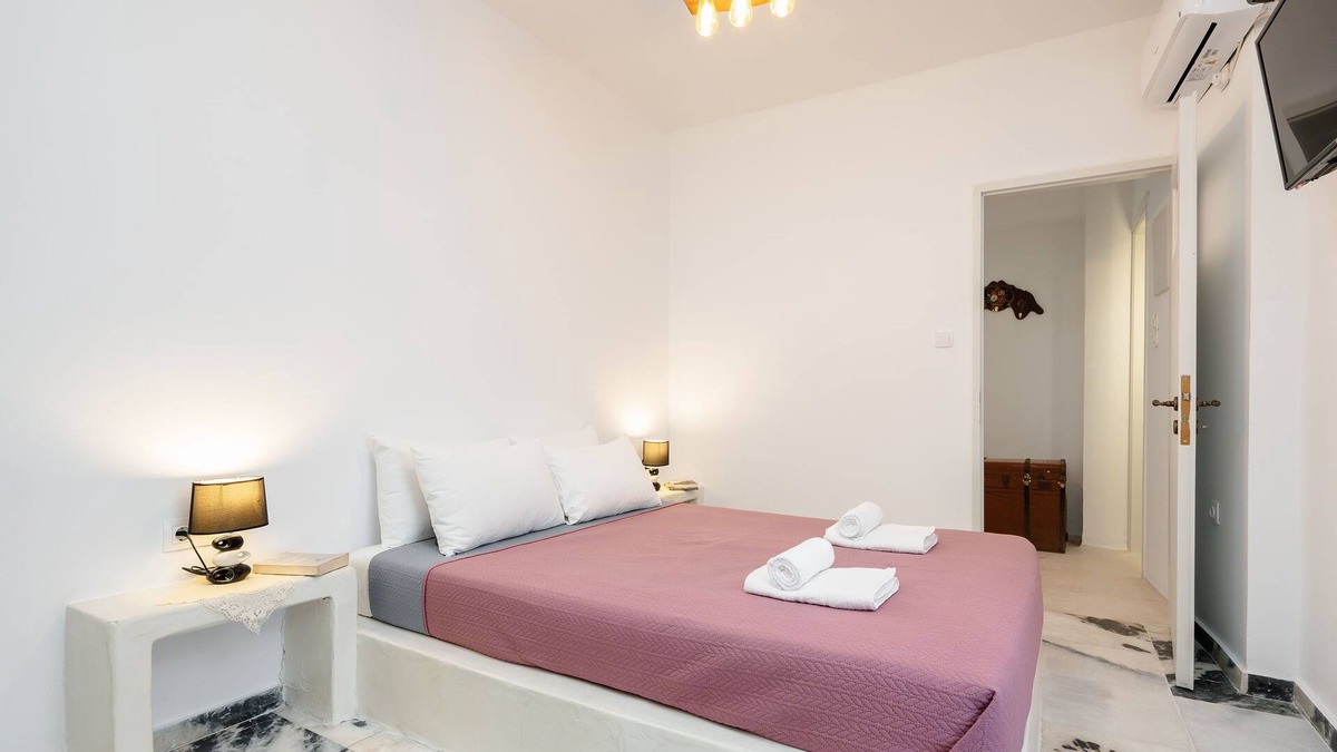 Filoti Apartment | Vrbo Property