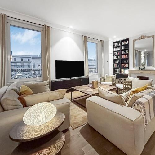 Sete Apartment | Vue Canal, 3 Suites & Double Salon