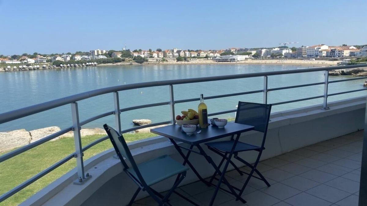Pontaillac Apartment | Vue mer Pontaillac- Royan 4pers. Parking et Ascenseur