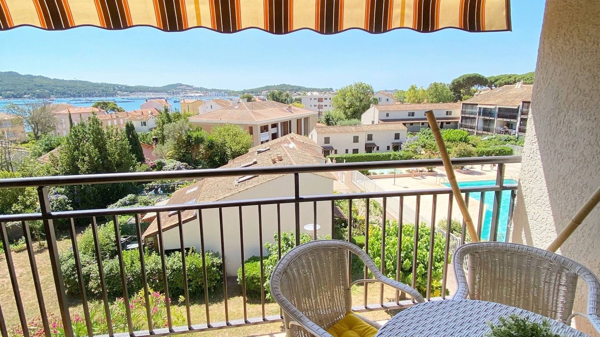 Tamaris Apartment | Vue Mer. Vacances Idéales en Famille Dans Résidence Avec Piscine