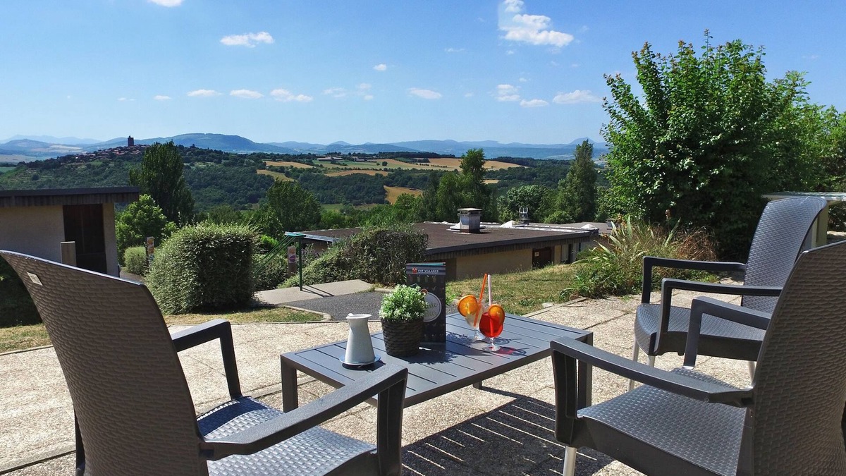 Parent Hotel | VVF Montpeyroux Auvergne, Parent