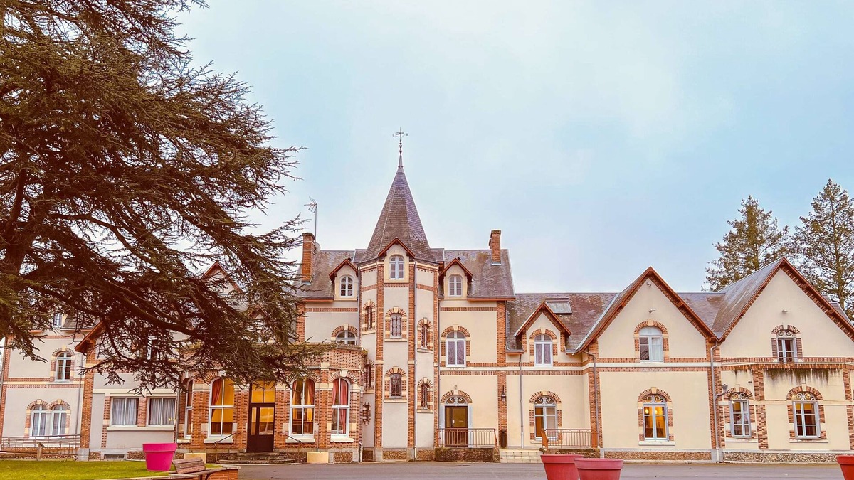 Neuvy-sur-Barangeon Hotel | VVF Nature Parc Sologne Berry, Neuvy sur Barangeon
