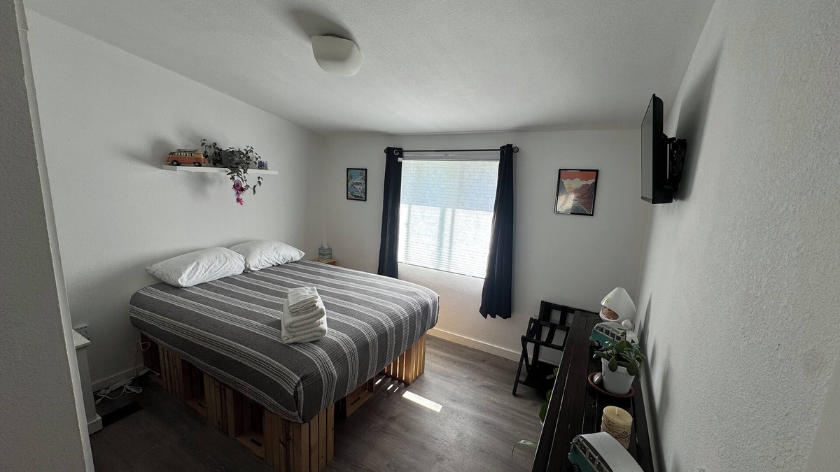 Victor Apartment | VW Microbus Slow Escape, where you’ll enjoy the tranquility of the Tetons💫
