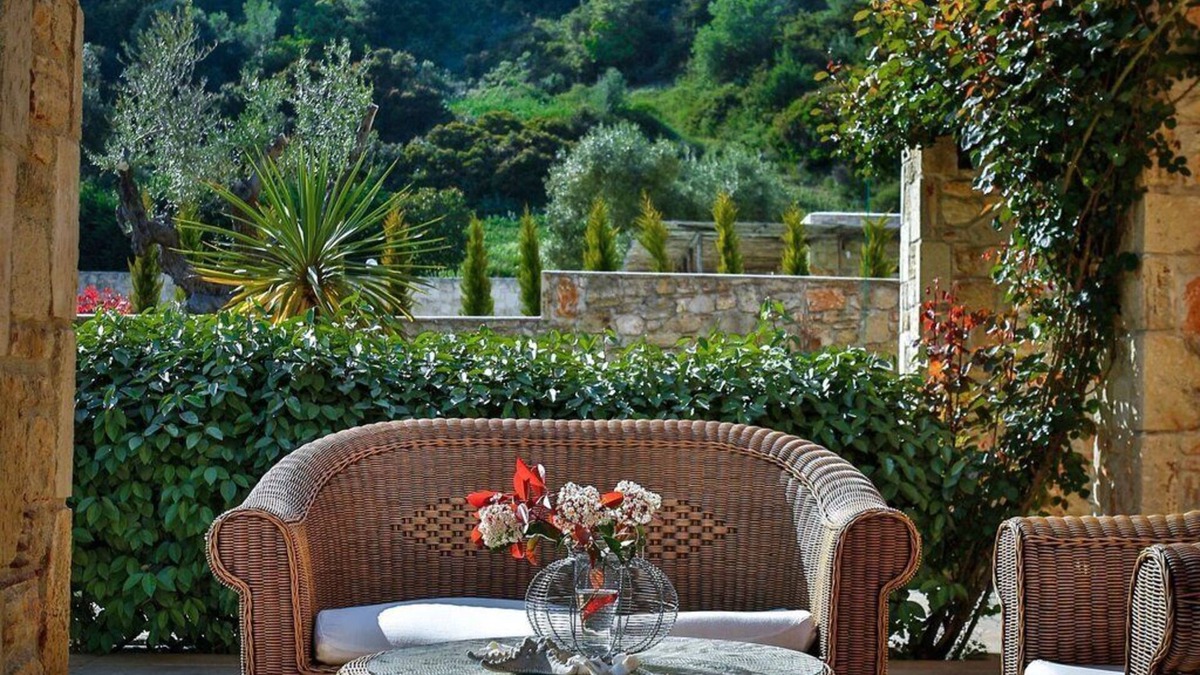 Nea Skioni Villa | (w) Queen 4 Bedroom Villa | Private Pool