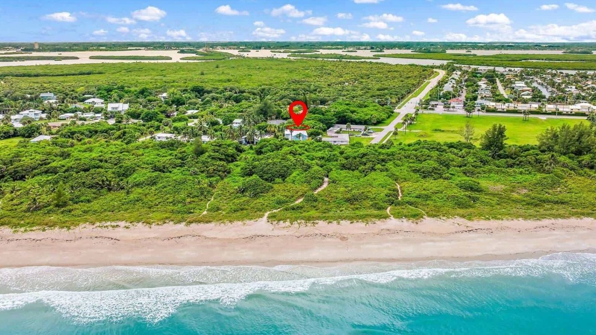 Fort Pierce Shores House | Wake Up to Beach Waves | 2BR Condo + Fall Savings