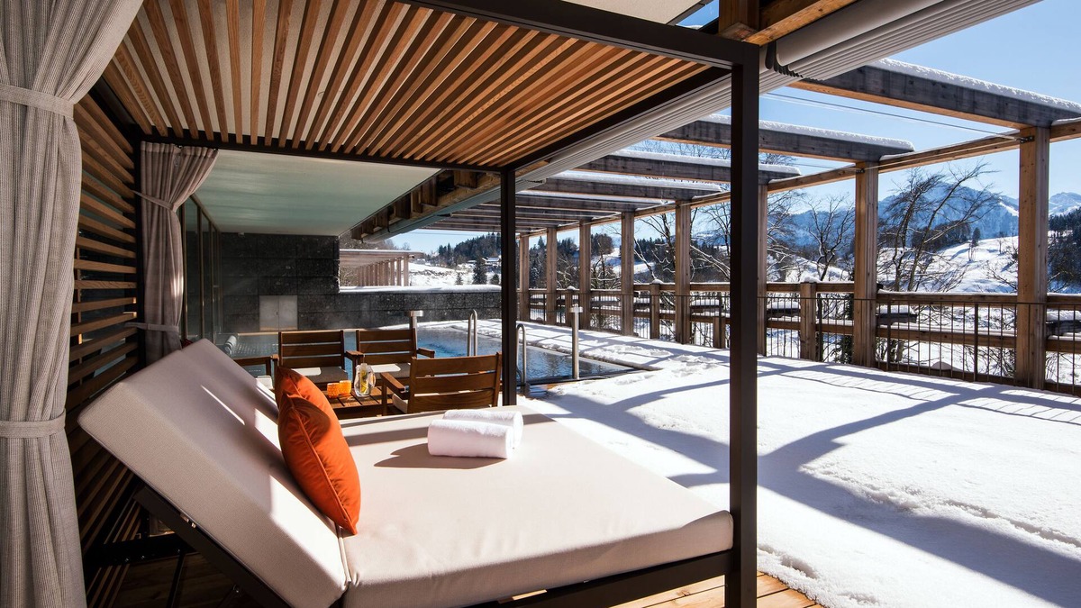Obburgen Hotel | Waldhotel by Bürgenstock Lake Lucerne
