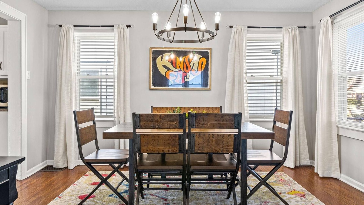 Ward Parkway House | Waldo Craftsman - Walkable to shops & dining + fenced yard/parking!