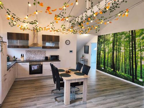 Gemunden Apartment | Waldzauber - Moderne Ferienwohnung im Grünen