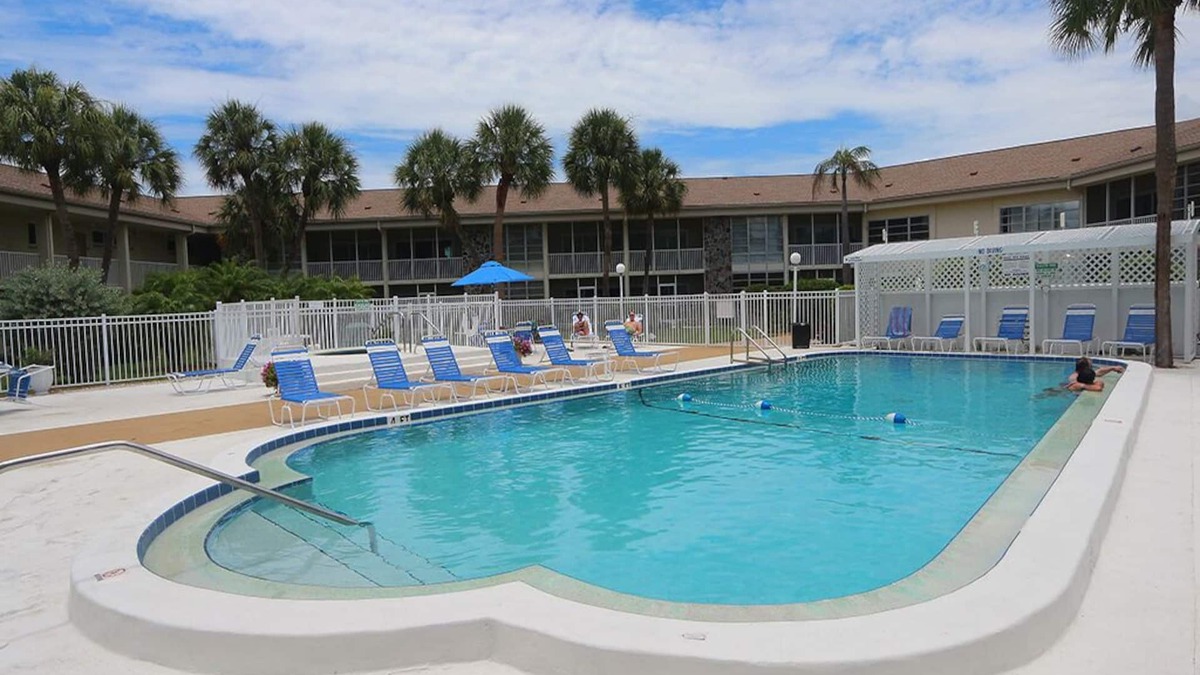 Saint Armands Key Condo | Walk to Beach & Dining–Coastal Condo Retreat Kingston Arms 11-B by RVA