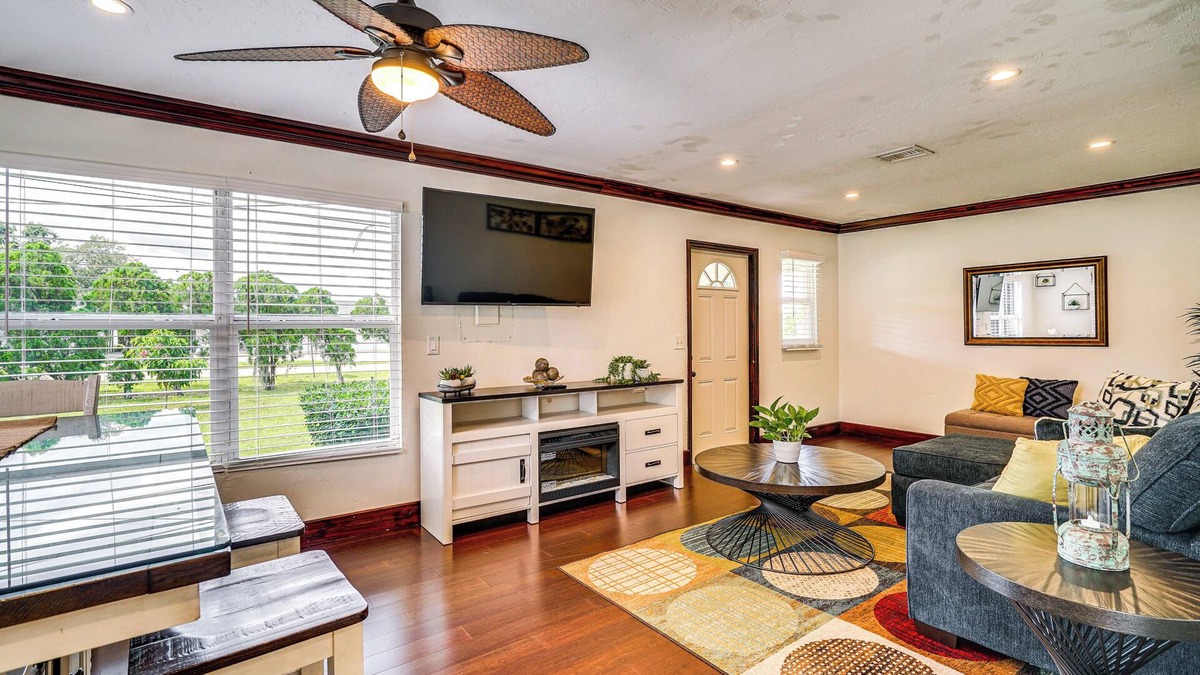 Buckingham House | Walk to Buckingham Farms: Peaceful Fort Myers Home