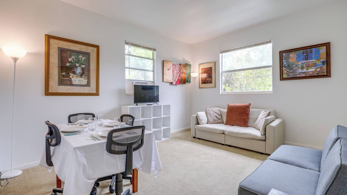 Riverside Condo | Walk to King Street Eats! Condo in Jacksonville