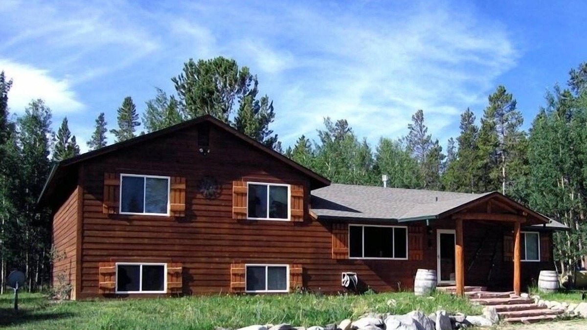 Fairplay House | Walk to Town! - Zip Lines, Mtn. Croquet, Sand Volleyball, Hot Tub and Hammocks!