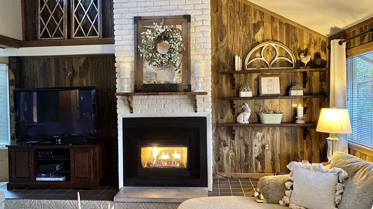 Ellicottville House | Walk to weddings,concerts and mountain activities.nAir/con